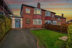 4, Barthorpe Avenue, Moortown, Leeds LS17 5PF