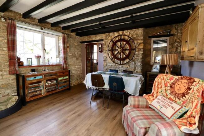 3 bed Cottage for sale Image 7