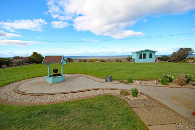 Photo 35