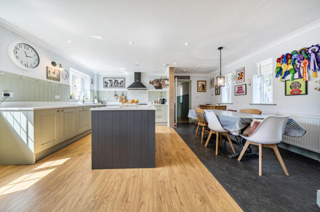 Swan Street, Sible Hedingham, Halstead photo 4