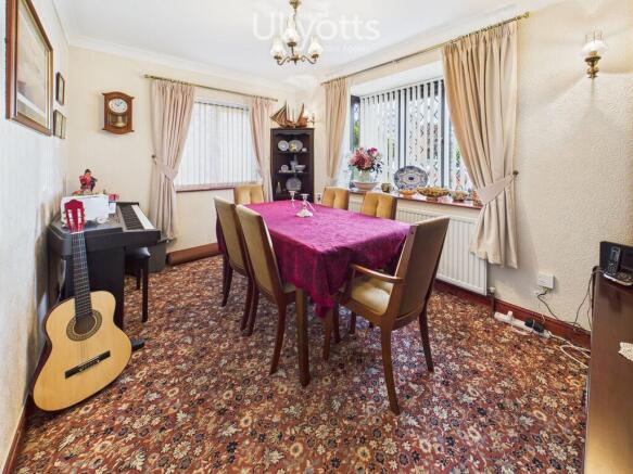 3 bed Detached for sale Image 5