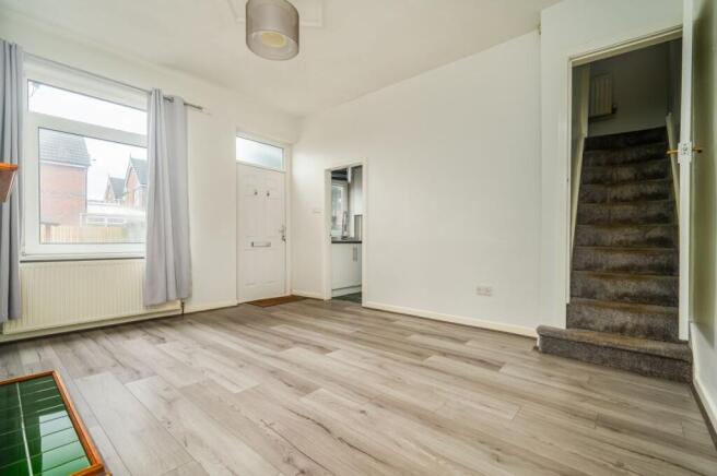 2 bed Terraced for sale Image 6