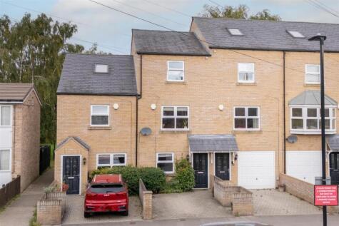 Promenade Row, Off Bishopthorpe Road, York