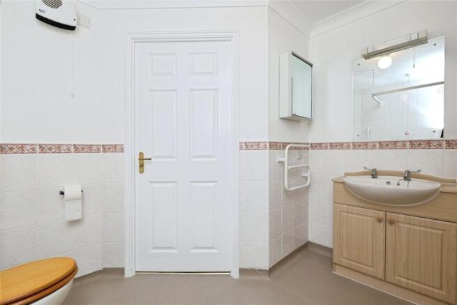 1 bed Apartment for sale Image 8