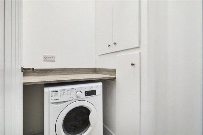 1 bed Apartment to rent Image 8
