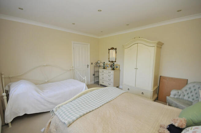 Bedroom2