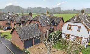 4, Spencer Gardens, Blandford Forum DT11 0TL