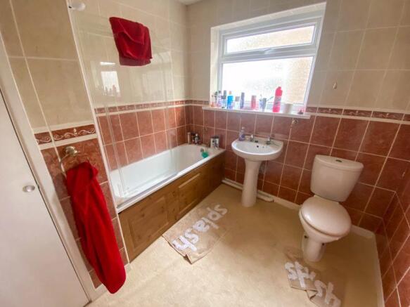 Bathroom / WC