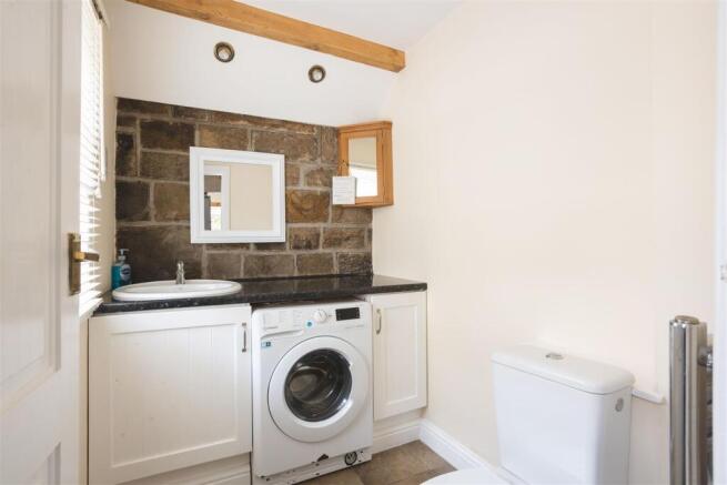4 bed Farm House for sale Image 11