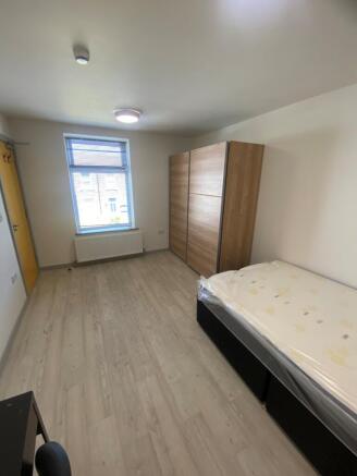 1 bed Terraced to rent Image 10