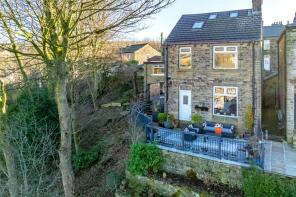 Norwood, Belmont Street, Slaithwaite, Huddersfield HD7 5HJ