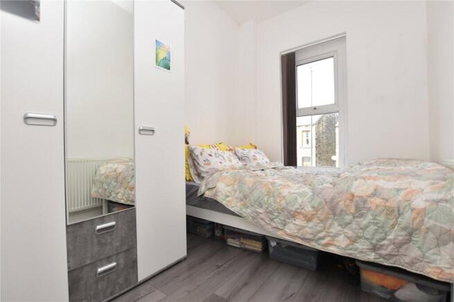 3 bed Terraced for sale Image 7