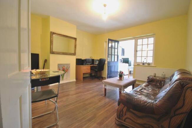 Large Lounge