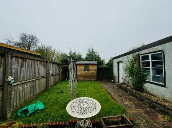 Photo 25
