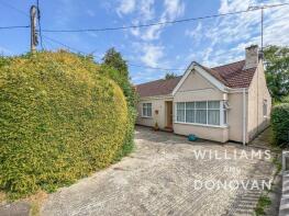 32, Hawkwell Park Drive, Hawkwell SS5 4HB
