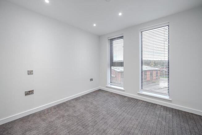 2 bed Flat to rent Image 8