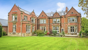 5, Strathalyn, Rossett, Wrexham LL12 0GB