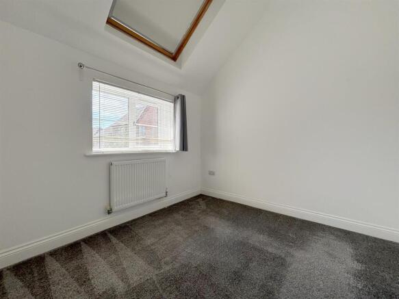 4 bed End of Terrace to rent Image 6