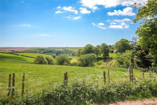 Coleridge House - Grounds 2