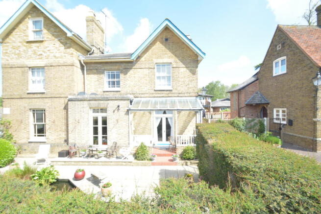 Photo 9