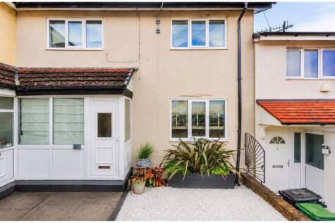 Abbey Grove, Mottram, SK14