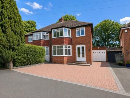 Three Oaks Road, Wythall, B47 6HQ