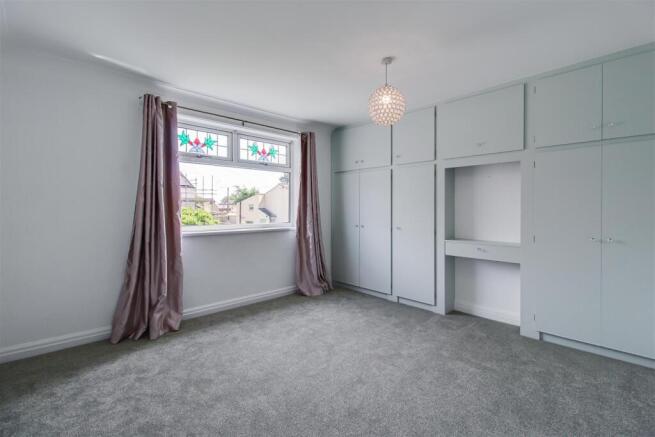 2 bed Semi-Detached for sale Image 9