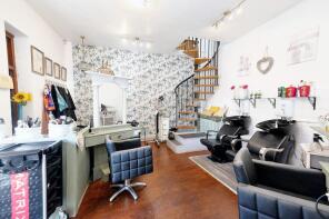 37, Claremont Road, Salford M6 7RJ