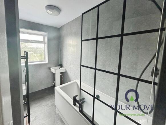 2 bed Terraced to rent Image 8
