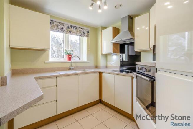 1 bed Apartment for sale Image 7