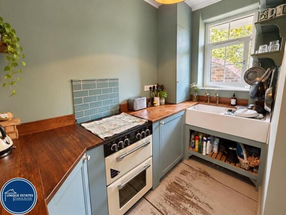 Kitchen_.jpeg