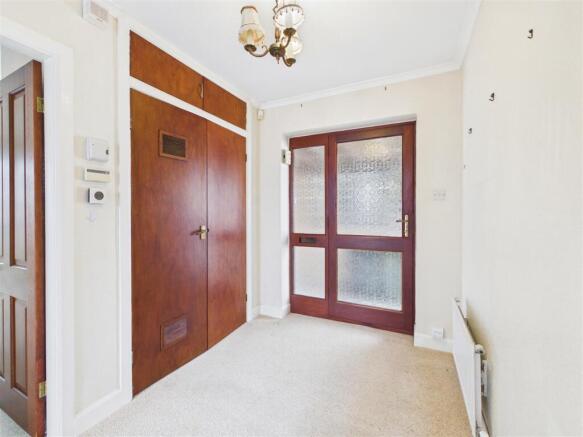 2 bed Detached Bungalow for sale Image 6