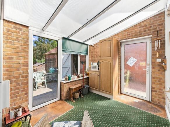 3 bed Semi-Detached for sale Image 9