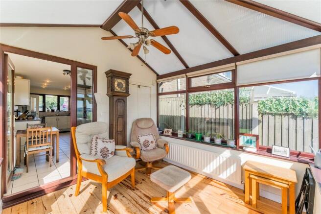 4 bed Detached for sale Image 12