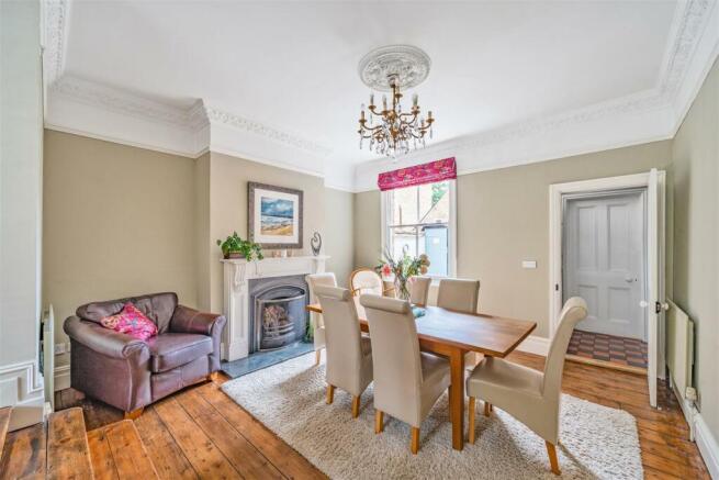 dining room h.jpg