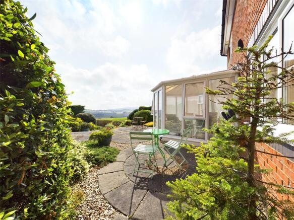 Picture No. 02