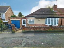 1, Clivesway, Hinckley LE10 0EU