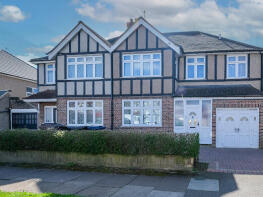 30, College Avenue, Harrow HA3 6HB