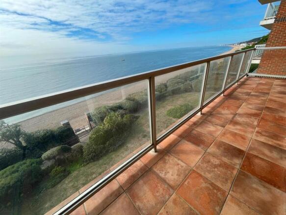 marine point balcony.jpg