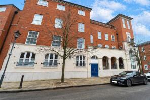 Apartment 7, 188 190 The Sovereign House, Main Street, Dickens Heath, Solihull B90 1UG