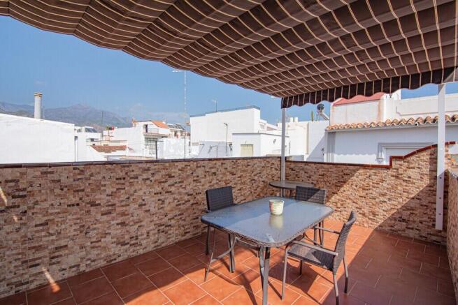 Roof terrace.JPG