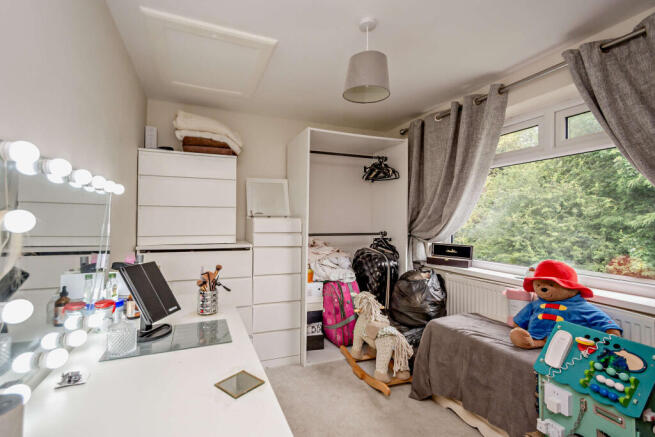 3 bed Semi-Detached for sale Image 9