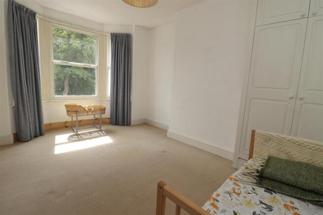 3 bed Detached for sale Image 8