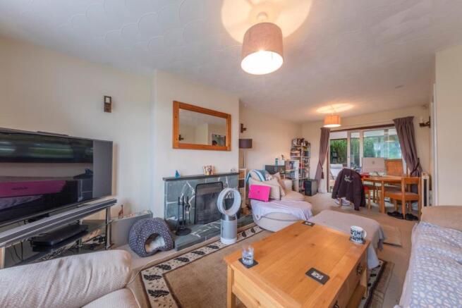 8 Hillside Road-006.JPG