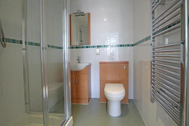 2 bed Flat for sale Image 8