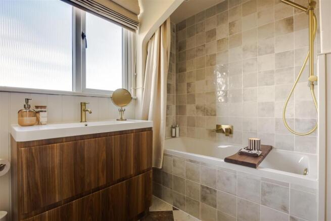 Family bathroom