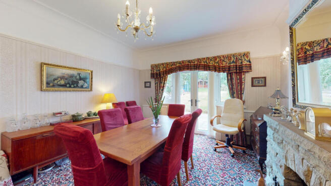 4 bed Semi-Detached for sale Image 10
