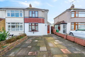 36, Monmouth Close, Welling DA16 2DX