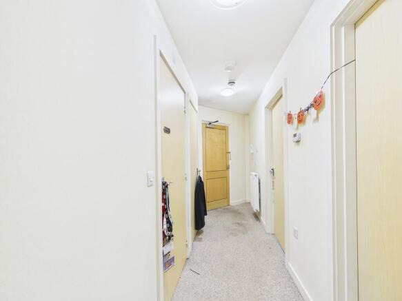 CAM03582G0-PR0182...