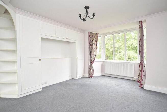 2 bed Flat to rent Image 8